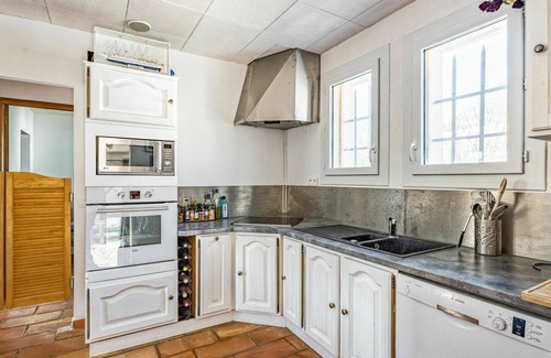 Rustrel House | Wonderful villa for 4 people with private pool, WIFI, TV, terrace and parking