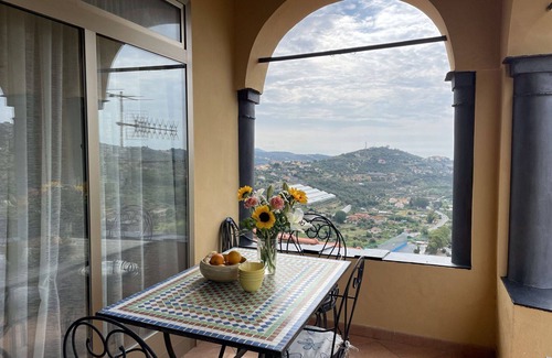 Torrazza House | Wonderful villa for 5 people with WIFI, terrace, pets allowed, panoramic view and parking