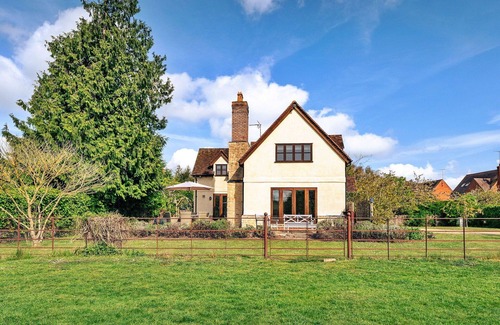 Beckford House | Wonderful villa for 7 people with WIFI and parking