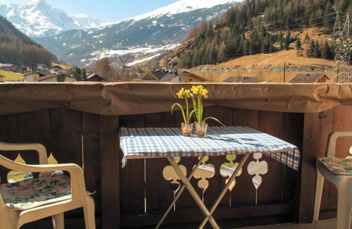 Soelden Villa | Wonderful villa for 9 guests with WIFI, TV, balcony, pets allowed and parking