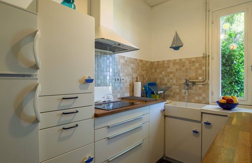 Cleder House | Wonderful villa for 2 people with TV and patio