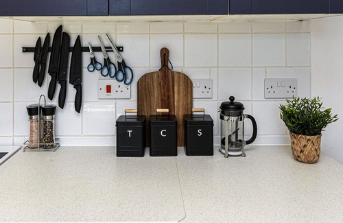 Rhiwbryfdir House | Wonderful villa for 6 guests with WIFI, terrace, pets allowed and parking