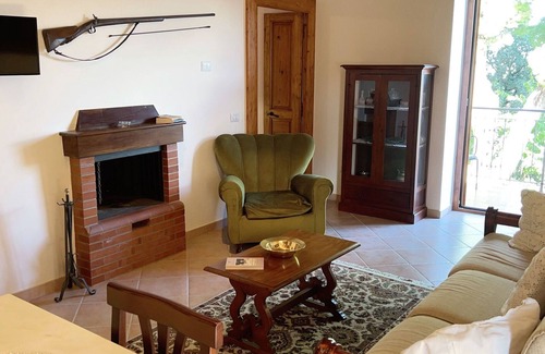 Torchiara Villa | Wonderful villa for 4 guests with TV, terrace and panoramic view