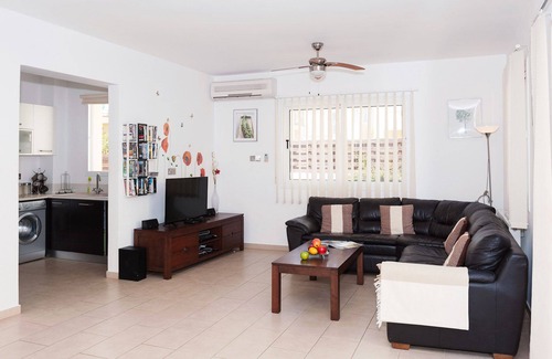 Pernera Villa | Wonderful villa in a great location near the sea