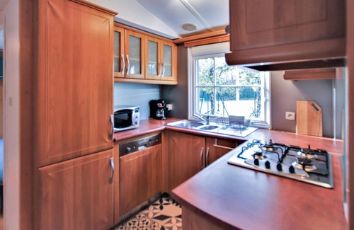 Gras House | Wonderfully idyllic located vacation home with all comforts.