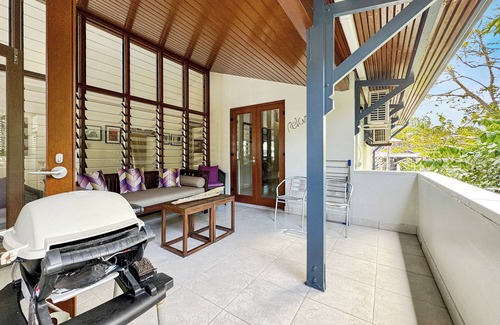 Wongaling Beach Apartment | Wongalinga Beachfront Apt 4