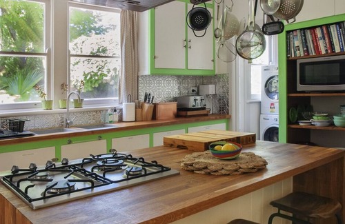 Korumburra House | Wood Duck House, A Touch of Class in the Country