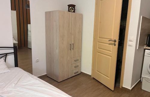 Nea Michaniona Apartment | WOOD STUDIO