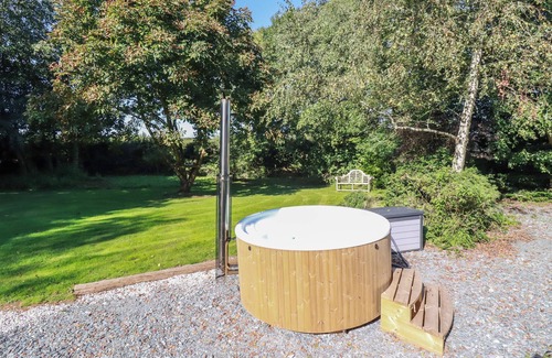 Rezare Cottage | WOODCUTTERS, pet friendly, character holiday cottage in Launceston
