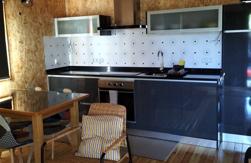 Gouveia Cottage | Wooden bungalow with outdoor Jacuzzi, Hiking trails.