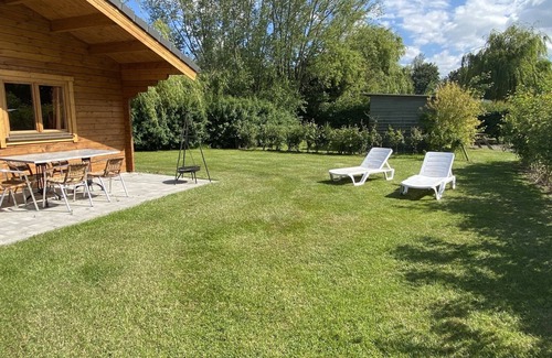 Ossenisse House | Wooden chalet for 6 people in a small holiday park in Ossenisse