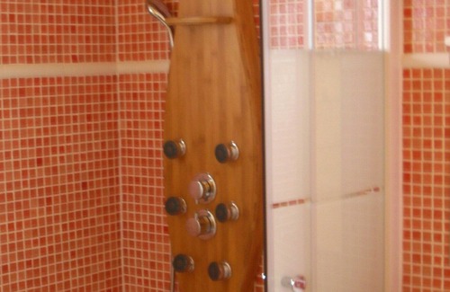 Mont-Dore Hotel | WOODEN CHALET + SPA "Les Ecureuils" N ° 1 (4 stars) LE MONT DORE / VIEW OF MOUNTAINS