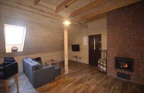 gmina Osiek House | Wooden Holiday Home in Skrzynia with Terrace