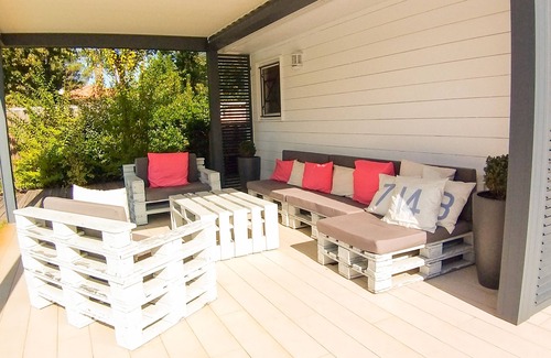 Andernos-les-Bains Villa | Wooden villa with air conditioning and large heated pool