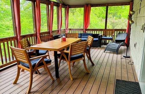 Mount Marion House | Woodland Whimsy a private escape w/hot tub, pool, sunroom on 3 acres