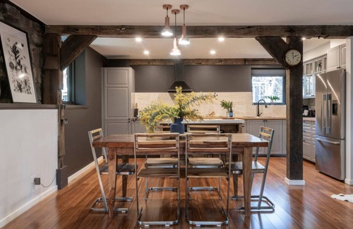 Ocean Grove Villa | WOODLANDS RETREAT - stylish and unique, per friendly!