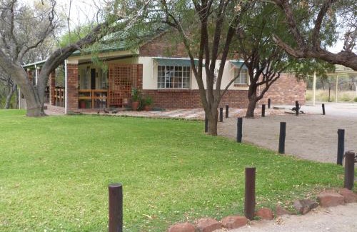 Francistown Cabin | Woodlands Stop Over and Lodge