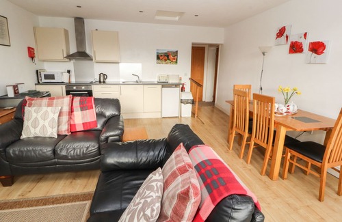 Ivegill Cottage | WOODPECKER, pet friendly, with open fire in High Head Castle Farm