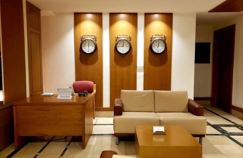 Islamabad Apartment | Woodpecker Suites -Suite 1