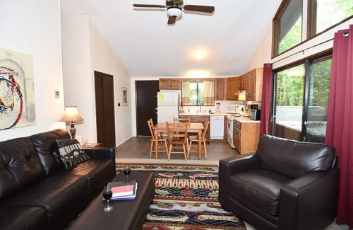 The Woods House | Woods Song - Hot Tub | Fireplace | Golf | Pool Pass | Woods Resort | Grill