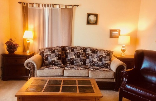 Homer Apartment | Woodside Suite #6- Modest suite in downtown Homer, walking distance to all attractions