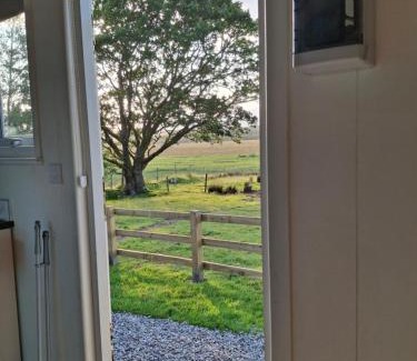 Carrowkennedy Cabin | Wooly Huts Green