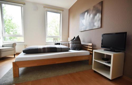 Chorweiler Apartment | Work and Stay Apartment Cologne- Fühlinger See