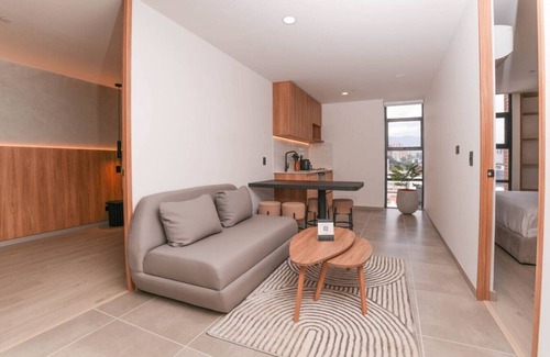San Diego Apartment | Work + Relax 2BR Flat - Cowork Space & Jacuzzi