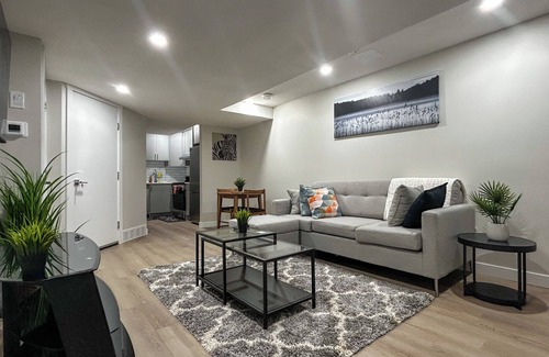 Calgary Apartment | Work, Rest & Exercise | Calgary suite | Near Airport & Banff Route