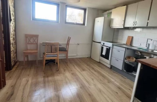 Harestad Apartment | Workers - 10BR - 3 Bath - Parking lot