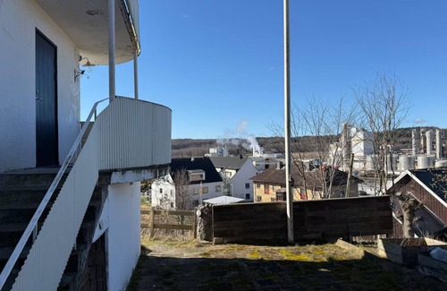 Bohus Apartment | Workers' Flat - 6 Beds - BBQ - Parking lot - All-inclusive