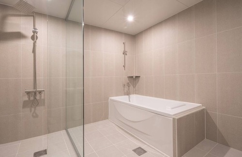 Seo-gu Hotel | Workers Hotel Daejeon by Aank
