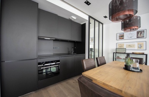 Bercy Apartment | Workshop, 2Ch/2Sdb, sleeps 6