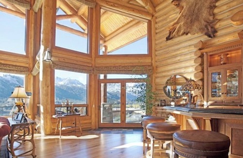 June Lake Cabin | World-class Jewel Of The Sierra Nevada Mountains/mono county license #3179