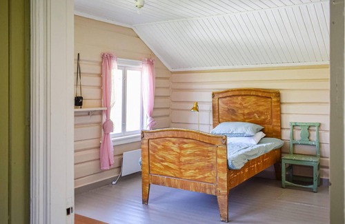 Bolkesjo House | Would you like to spend your next vacation in a historical and beautiful environment?