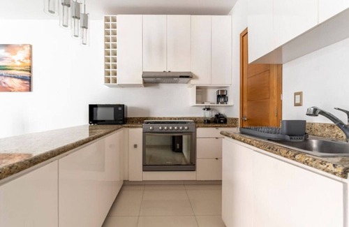 Cancun House | Wow! Gated House/WiFi/5 rooms/12 pax/Pool Private