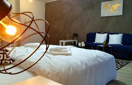 Mannheim City Centre Apartment | ☆WOW! Stylish Studio in Centre Near University☆