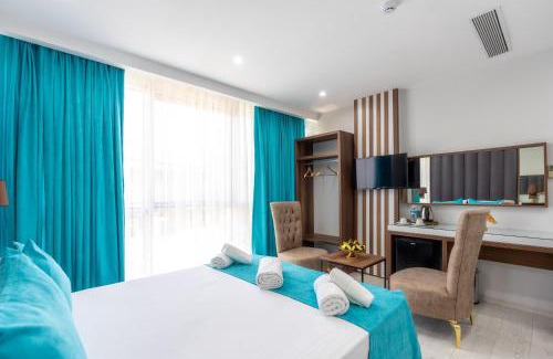 Kucukcekmece Hotel | WP White Palace Hotel