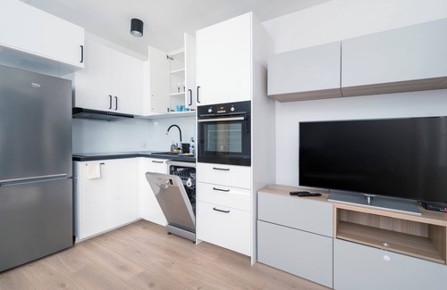 Lodz Apartment | Wróblewskiego Studio with Garden