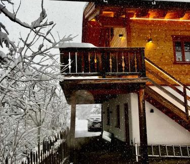 Grosskirchheim Ski Chalet | Wuidererhüttn, Charlet in Alleinlage mit freistehendem Saunahaus