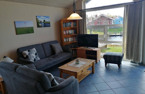 Norderteil House | Wunderschön Eingerichtetes Ferienhaus Direkt am Wasser