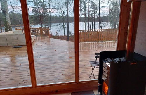 Vittsjo House | Wunderschönes Haus am See mit Sauna, Boot und Eigenem Bootssteg