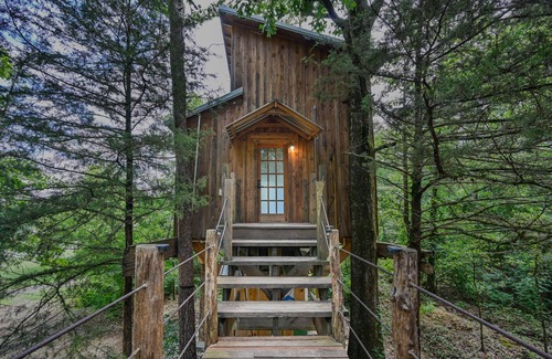 Boles Cabin | Wyldkin Treehouse