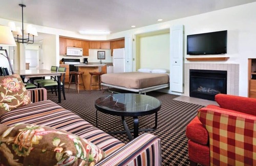 Angels Camp Condo | Wyndham Angels Camp | 2BR Suite | Resort Amenities