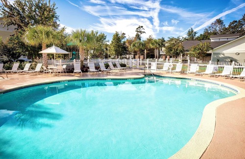 Ocean Drive Cottage | Wyndham at The Cottages - 3BR/2BA - Sleeps 10 - Resort & Beach Access