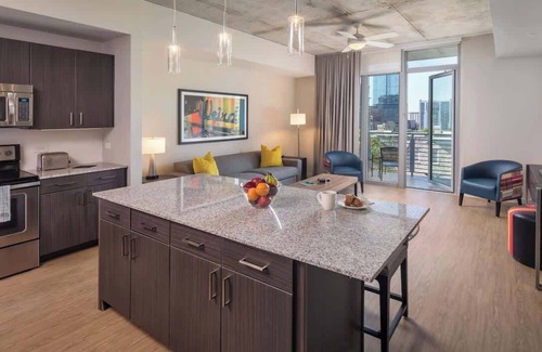 Clarksville Condo | Wyndham Austin Resort | King Bed Studio Suite