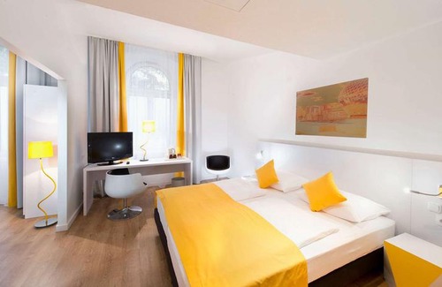 Friedrichstadt Hotel | Wyndham Garden Duesseldorf City Centre Koenigsallee