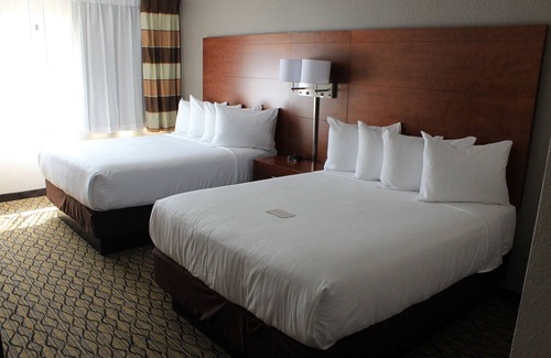 Fort Wayne Hotel | Wyndham Garden Fort Wayne