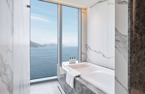 Seo Hotel | Wyndham Grand Busan Ijin
