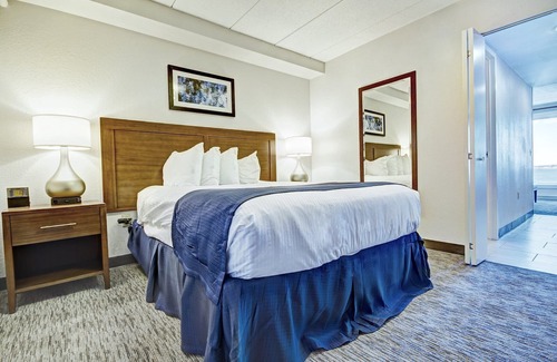 Yachting Village Resort | Wyndham Inn on the Harbor ~ One Bedroom Suite ~ Two Queen Beds
